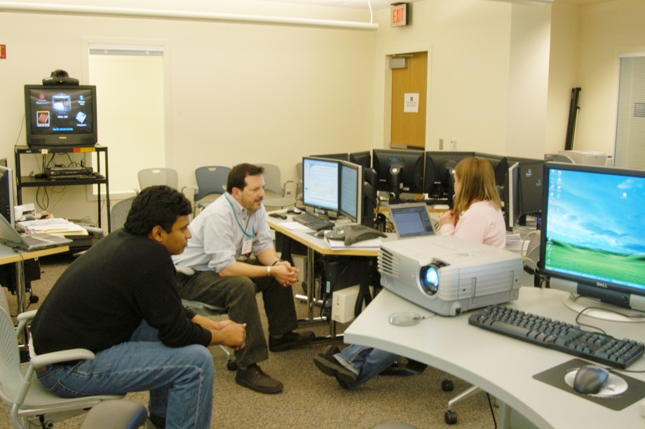 LNO personnel in the new Informatics Training and Software Usability Testing lab