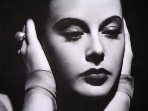 Film legend Hedy Lamarr and composer George Antheil invented spread-spectrum
